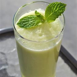 agua-fresca-de-pepino-y-limon-5713-8253.jpg