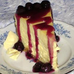 Cheesecake de chocolate blanco con moras