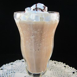 Coctel de chocolate con vodka, Kahlúa y Baileys (mudslide)