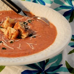 Crema de tomate con alcachofas