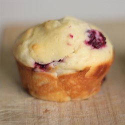 Muffins de zarzamora con crema