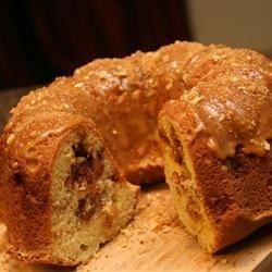 Pastel alemán relleno de nuez