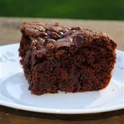 Pastel de chocolate con chispas de chocolate