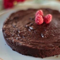 Pastel de chocolate sin harina fácil