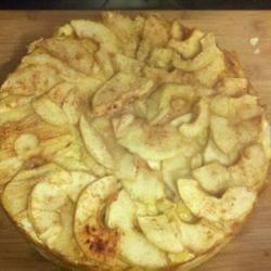 Pastel de queso con manzanas