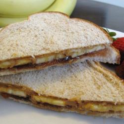 sandwich-de-crema-de-cacahuate-4406-4040.jpg