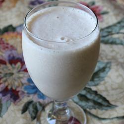 smoothie-de-almendra-y-platano-6907-5139.jpg