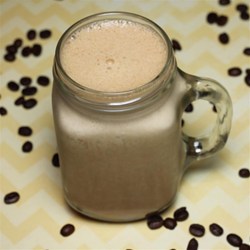 smoothie-de-cafe-con-chocolate-y-fruta-9072-9411.jpg